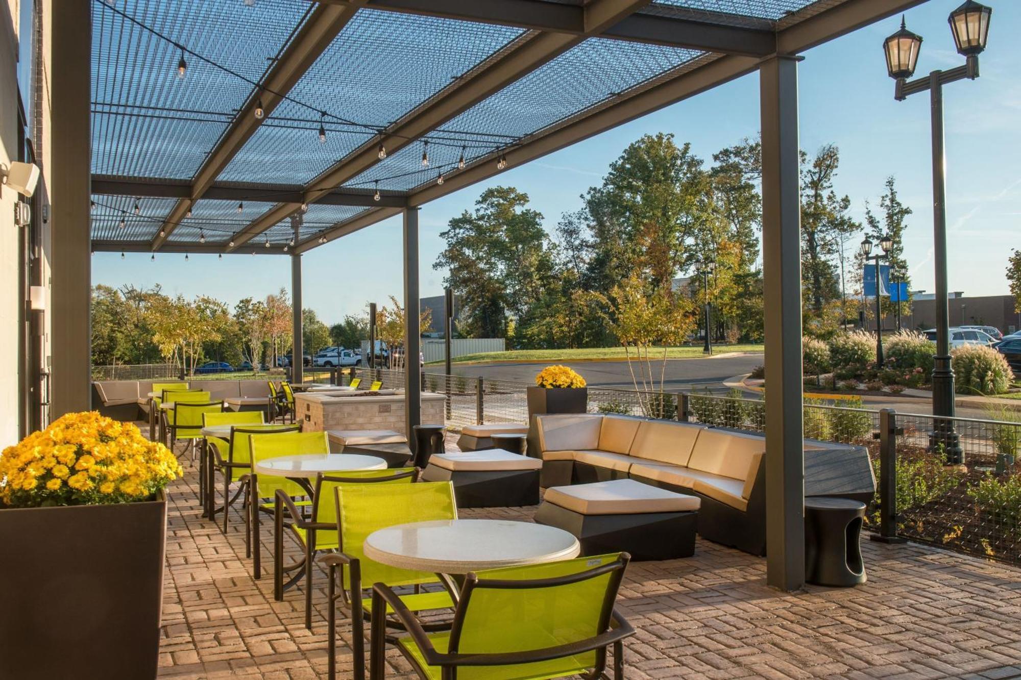 Springhill Suites By Marriott Gainesville Haymarket Eksteriør billede