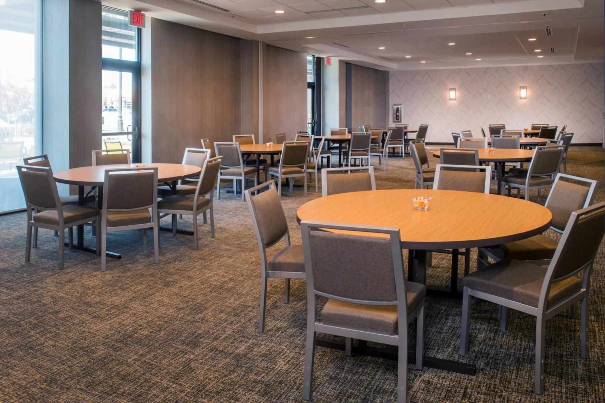 Springhill Suites By Marriott Gainesville Haymarket Eksteriør billede